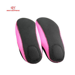 Chaussures de marche fitness en néoprène pour une utilisation en intérieur - Product Image 2