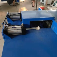 Machine à rainurer les palettes en bois, machine à encoffrer les palettes pour la découpe de rainures de traverses de palettes, équipement de travail du bois