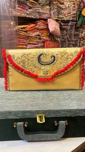 Bolso de mano bordado para mujer, bolso Potli con forro de lona con cordón para bodas, regalos indios para invitados - Product Image 3