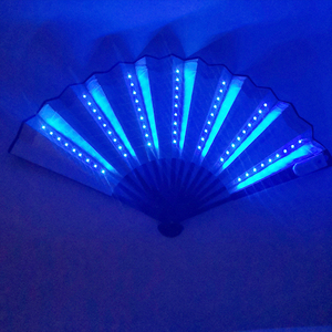 Fourniture d'événements promotionnels à piles Vente en gros Ventilateurs LED en bambou - Product Image 2