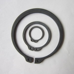 Anneau de retenue externe en acier au carbone phosphaté noir <span class=keywords><strong>DIN</strong></span> <span class=keywords><strong>471</strong></span> pour arbre, 15 mm, pour l'automobile et les moteurs - Product Image 6