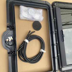 Auto Glass Car Sunroof <span class=keywords><strong>Universal</strong></span> 450*860 <span class=keywords><strong>Universal</strong></span> Sunroof - Product Image 1
