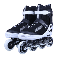 Nouvelle technologie taille réglable sans quantité minimale de commande coût d'expédition moins cher LED 4 roues patins à roues alignées Roller Quad