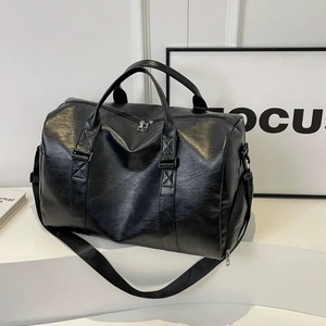 Sac de sport élégant en polyester, sac de voyage, sac de gym pour hommes et femmes, grande capacité, multi-compartiments, résistant à l'eau, facile à transporter, fabriqué en usine - Product Image 4