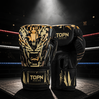Gants de boxe pour adultes 6oz-16oz en cuir PU avec rembourrage absorbant les chocs, poignet réglable en velcro, équipement de sparring Muay Thai MMA OEM
