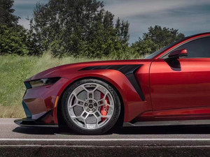 Nouveau kit carrosserie avec ailes perforées en fibre de carbone pour Ford Mustang GTD Style Upgrade Condition New - Product Image 4