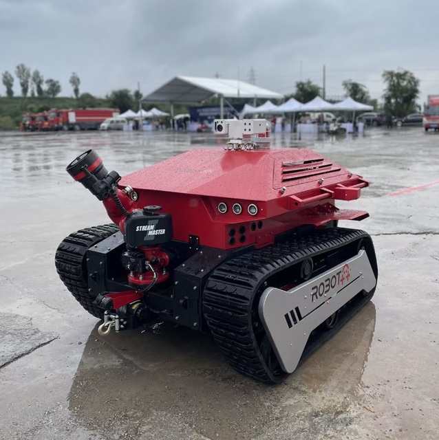Emergency Rescue Autonomous Crawler-Type Fire-fighting Robot Remote Control Robotics Tracked Utility Vehicles