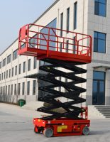 Table élévatrice à ciseaux électrique autonome neuve pour usage domestique, construction en acier, avec élingue à chaîne pour la vente de matériaux de construction