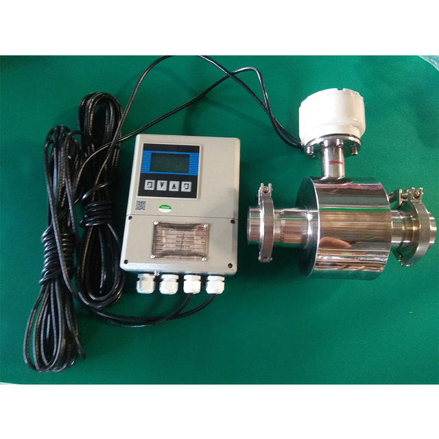 Automatic Cow Milking Machine 70lpm Dn50 Flowmeter Dn15 32mm Digital Electromagnetic Milk Flow Meter Price