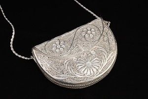 Colgante de Lujo para Bolso Pequeño con Cadena - Product Image 2