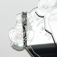 Tarjetas de menú acrílicas con espejo plateado a la moda Ins con texto y patrón de lámina blanca para decoración de celebración de proceso de restaurante