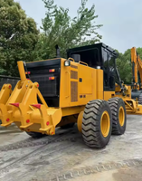 Niveleuse Caterpillar 140K/140H d'occasion avec moteur et pompe, excellentes performances, 18000 kg, 443 heures, à vendre
