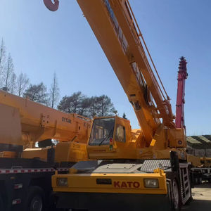 Grúa Móvil Usada Kato Tadano NK250E con Motor Japonés, Capacidad de Carga de 25/30/50/80/100 Toneladas, Bomba de Motor, 2001-4000 Horas, 50000kg - Product Image 1