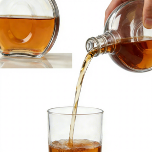 Bouteilles en verre transparentes <span class=keywords><strong>de</strong></span> forme spéciale personnalisées <span class=keywords><strong>de</strong></span> qualité supérieure <span class=keywords><strong>de</strong></span> 375 ml et 500 ml pour <span class=keywords><strong>la</strong></span> vodka, les spiritueux, le gin, le <span class=keywords><strong>rhum</strong></span> - Product Image 5