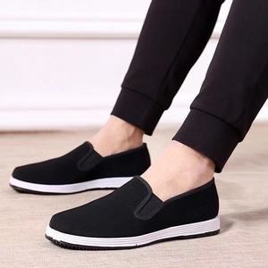 Scarpe in Stile Tradizionale Pechino, Calzature da Lavoro Primaverili e Autunnali per Uomo, Scarpe Casual a Fondo Piatto Traspiranti per Tutti gli Usi - Product Image 1