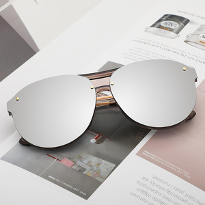 Nuevas Gafas de Sol con Marco Ovalado y Doble Puente, Lentes de PC con Protección UV400, Unisex, Protección Solar, para Viajes, Conducción, Moda, Color Negro - Product Image 1