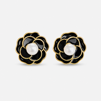 Boucles d'oreilles en gros, boucles d'oreilles à clip, boucles d'oreilles clous, camélia noir émaillé, perle, bijoux personnalisés en laiton plaqué or pour femmes