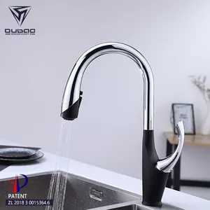 North American style Pull Down Sprayer Black And Chrome Kitchen Faucet