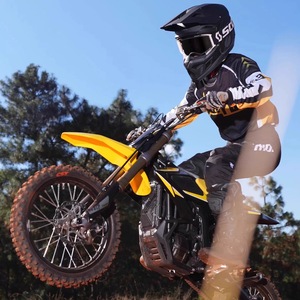 Moto tout-terrain SUR-RON Light X 60V Lithium, haute puissance, course pour adultes, 80 km/h - Product Image 1