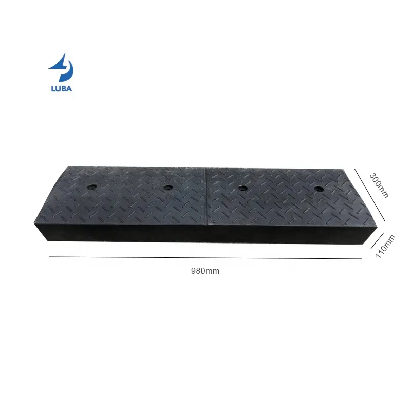 980*300*110mm China Factory Rubber Black Car Threshold Ramps Safety Road Kerb Curb Ramp For Driveway