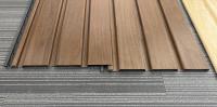 Panel de Techo de PVC Laminado de Madera con Diseño Nuevo a Precio de Fábrica 2026, Panel de Sofito con Instalación Fácil en Rejilla para Decoración
