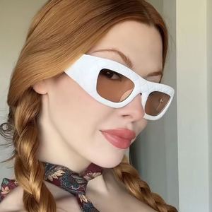 แว่นกันแดดทรงสี่เหลี่ยมขนาดใหญ่ รุ่นใหม่ล่าสุดปี 2025 แฟชั่น Y2K สำหรับผู้ชายและผู้หญิง กรอบแบบ Intrecciato ป้องกันรังสียูวี 400 สไตล์พังก์ พร้อมโลโก้แบบกำหนดเอง - Product Image 2