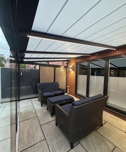 Véranda en <span class=keywords><strong>aluminium</strong></span> à toit en pente moderne, écologique, à drainage rapide, étanche et isolée, de luxe pour villa, maison, extérieur, Royaume-Uni - Product Image 4