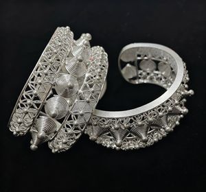 ニューパリファッション風ミャオ族シルバーレディースブレスレット-エスニックスタイル彫刻アームカフユニークな幅広デザインギフト - Product Image 5