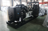 Groupe électrogène diesel Perkins robuste 480 kW 600 kVA à châssis ouvert 50/60 Hz triphasé refroidi par eau pour centre de données et alimentation de secours hospitalière