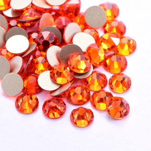 OLeeya Top 2088 16 Facettes Taillées Xirius SS20 Cristal AB Strass à Dos Plat Non Thermocollants en Vrac pour Ongles 3D DIY - Product Image 5