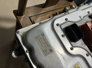 Para <span class=keywords><strong>BMW</strong></span> <span class=keywords><strong>I3</strong></span> I8 inversor <span class=keywords><strong>enchufable</strong></span> híbrido nueva energía ACDC convertidor F18 modelo Reemplazo/reparación Original usado desmontaje de fábrica - Product Image 6