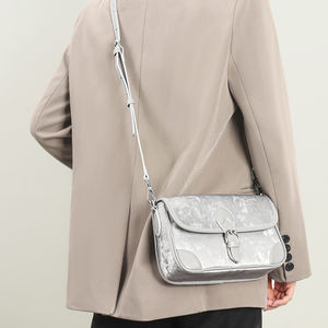 Bolso de Mano Pequeño de Cuero Genuino de Alta Calidad, Diseño de Lujo en Tendencia 2025, para Regalo de Mujer - Product Image 3