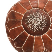Pouf de décoration de salon bohème 10 en cuir fait à la main Vintage OEM rond Oriental 4 saisons OEM disponible 53X32 Cm