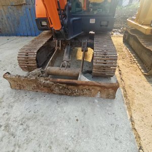 DH60-7 Doosan รถขุดมือสองเครื่องจักรก่อสร้างของแท้ - Product Image 5