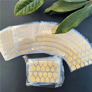 Autocollants de manucure en résine adhésive <span class=keywords><strong>double</strong></span> <span class=keywords><strong>face</strong></span> imperméables qui augmentent fermement les morceaux d'<span class=keywords><strong>ongles</strong></span> pour une application régulière dans l'art des <span class=keywords><strong>ongles</strong></span> - Product Image 4