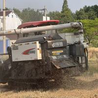 Utilisé pour une moissonneuse-batteuse à riz de 120 CV avec climatisation, moteur et boîte de vitesses pour une productivité élevée dans la culture du maïs, du soja et du blé