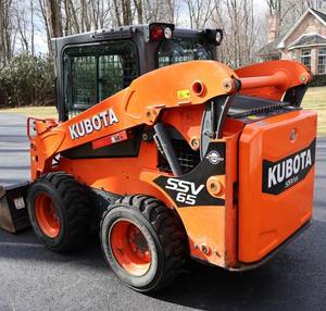 Kubota SVL95-2S chargeuse compacte à glissement neuf ou d'occasion bon marché prix moteur roulement boîte de vitesses composants de base à vendre - Product Image 3