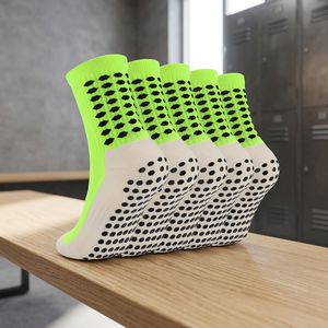 Chaussettes de football professionnelles de qualité supérieure, antidérapantes, à séchage rapide, en tricot, pour l'entraînement sportif et la performance - Product Image 2