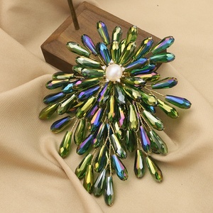 Broche de Pérola 10-11mm Pérola Lavanda Base Dourada Estilo Elegante Joia para Festa Presente de Dia dos Namorados Pérola Natural - Product Image 3