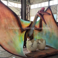 Décorations de dinosaures animatroniques volants sur mesure pour aire de jeux d'aventure, modèle de pterodactyle robotisé à vendre