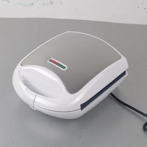 Machine à sandwich pour petit-déjeuner à 4 tranches, best-seller, plaque fixe personnalisée, noire, OEM, plaque électrique plate automatique, usage domestique et extérieur, 1400W - Product Image 2