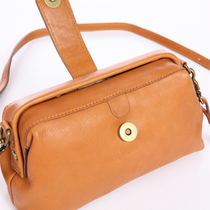 Vintage <b>Leather</b> Ladies Handbags Handmade Genuine <b>Leather</b> <b>Small</b> Purses Crossbody <b>Bags</b> Women Designer Fashion Lady Handbags - Product Image 3