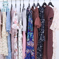 Vestidos de Seda de Verano Usados al por Mayor, Vestidos de Mujer de Alta Calidad, Lote de Satén Suave Charmeuse en Tallas Mixtas para Exportación