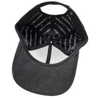 Casquette de baseball unisexe 6 panneaux personnalisée en gros Casquette en daim réglable avec doublure en satin Design brodé en 3D 100% polyester