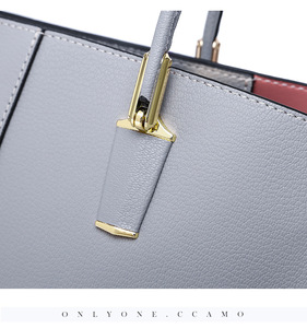 กระเป๋าถือผู้หญิงแฟชั่น PU สีพื้น พรีเมียม ลำลอง พกพาสะดวก จุของได้เยอะ ดีไซน์เรียบง่าย สะพายไหล่เดียว - Product Image 2