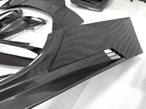 Kit in Fibra di Carbonio Secca Stile RYFT per <span class=keywords><strong>Ferrari</strong></span> SF90 - Product Image 5