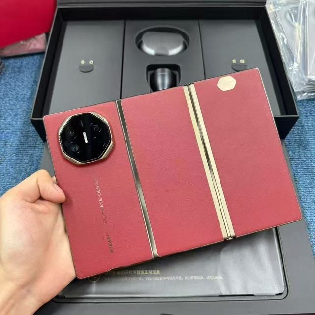 For Mate XT 5G Smartphone a Grade Three Screen Foldable 16GB+512GB RAM OLED 120Hz Display English Dual SIM