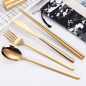 धातु flatware कोरियाई कटलरी चम्मच चीनी काँटा कांटा और चाकू कटलरी सेट के साथ पोर्टेबल पाउच