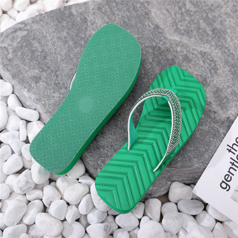 Summer Slippers Women Flip Flops Beach Sandals Non-slip Casual Flat Flipflops Shoes