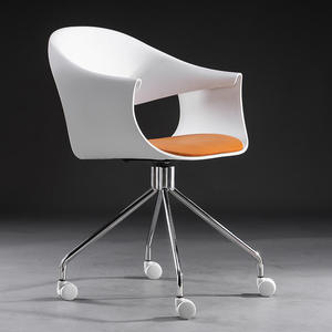 Fauteuil de salle à manger pivotant moderne avec base en métal et roulettes pour salle de réunion ou bureau - Product Image 1